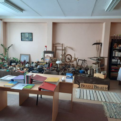 Neliels ieskatu skalas muzejā.